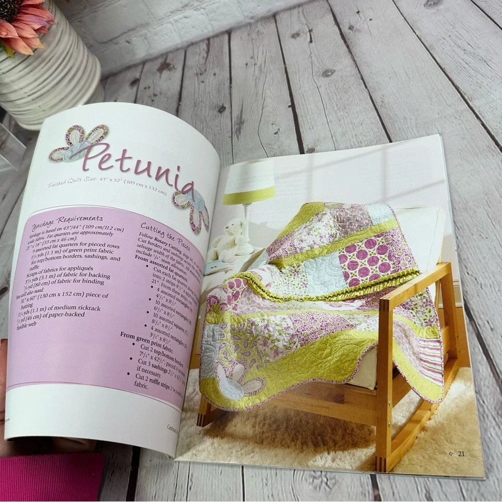 leisure arts Baby, It's You! Quilt Pattern Book - Pink & Green Baby Quilts